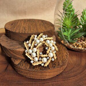 1950s Crown Trifari Textured Leaf, Pearl and Rhinestone Brooch